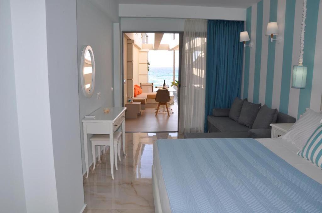 Agios Gordios Beach Resort מראה חיצוני תמונה